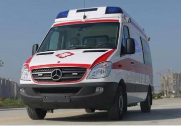 钟山县救护车租赁